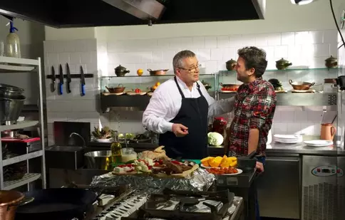 Andi Moisescu, o „tânără speranţă” în bucătăria lui Mircea Dinescu