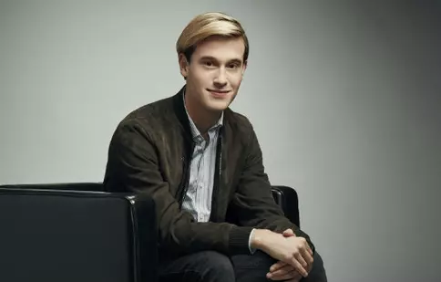 Premieră la E!: “Hollywood Medium”, despre clarvăzătorul Tyler Henry