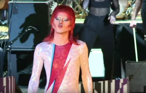Mezzo îşi schimbă programul diseară şi difuzează un show-omagiu lui David Bowie