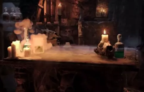 Shyamalan vrea să refacă serialul „Tales from the Crypt”