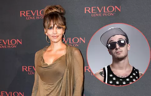 Halle Berry are un iubit cu 22 de ani mai tânăr