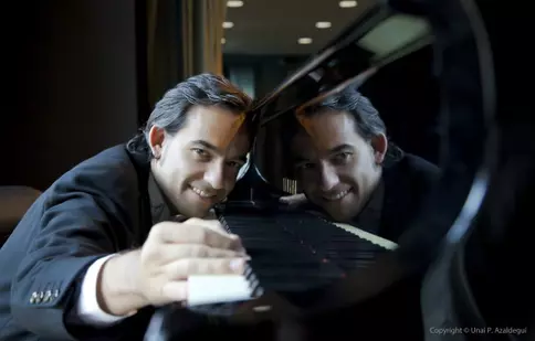 „Nopţi în grădinile Spaniei”, la Sala Radio