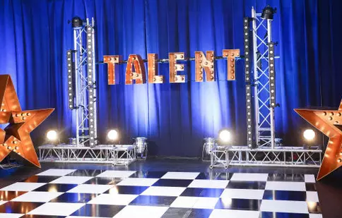 Elemente noi de decor la “Românii au talent” (Pro TV)