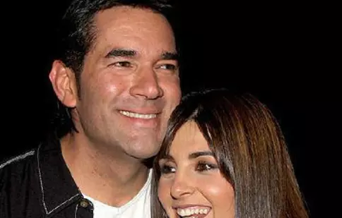 Mayrin Villanueva şi Eduardo Santamarina pleacă în SUA să-şi trateze fetiţa