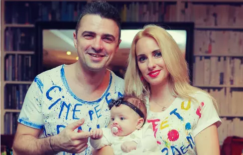 Liderul trupei Vunk, Cornel Ilie, și-a botezat fetița