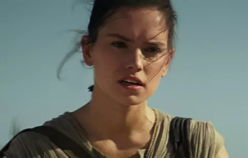 „Episodul VIII” începe imediat după ultima secvenţă din „Trezirea Forţei”