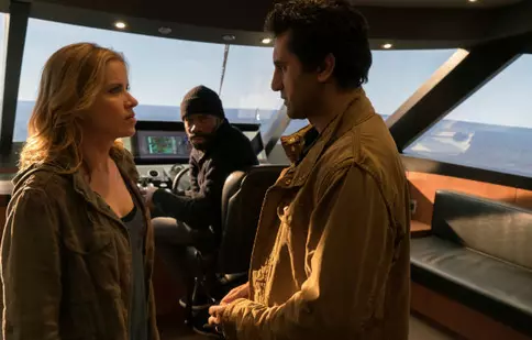 Zombi revin în sezonul al doilea “Fear The Walking Dead”