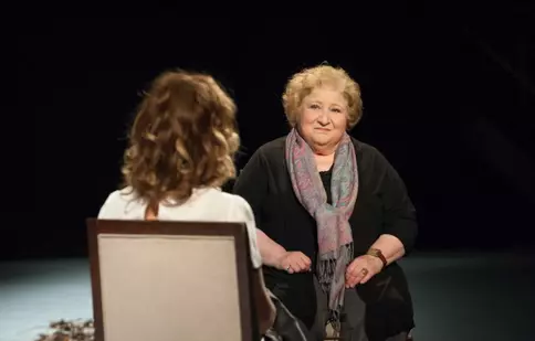 Poveşti din istoria teatrului românesc, cu Dorina Lazăr, la “Nocturne” (TVR 1)