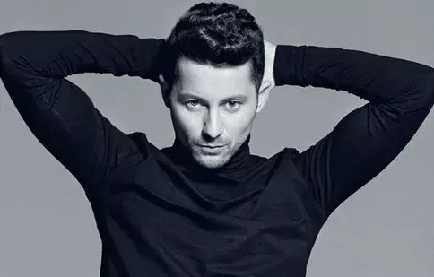 Adrian Sînă (Akcent) a lansat piesa “Lasă-mă aşa”