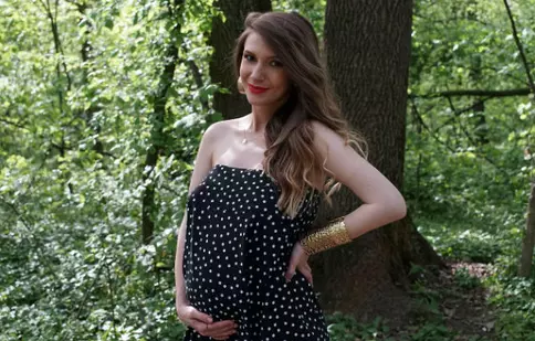 Adela Popescu lansează colecția “Maternity by Adela”