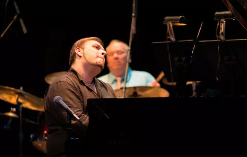 “Jazz pe românește” cu Sorin Zlat și Big Band-ul Radio, la Sala Radio