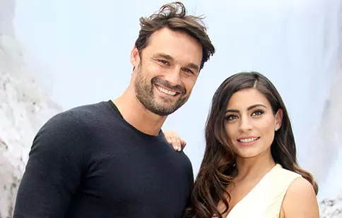 Ana Brenda îi plăteşte consumaţia iubitului ei, Ivan Sanchez