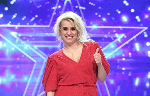 Anisia Gafton glumește cu Cove, de luni, la „Vorbește lumea”