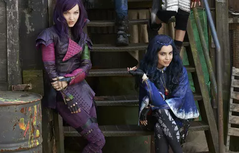 „Descendenții 2” a primit undă verde. Filmările încep vara asta