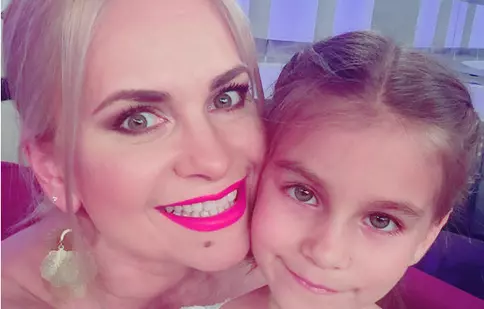 Ce au în comun prezentatoarele de la „Mireasă pentru fiul meu”