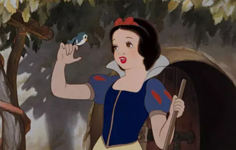 „Albă ca Zăpada și cei șapte pitici”, în programul Antena 1 de sâmbătă