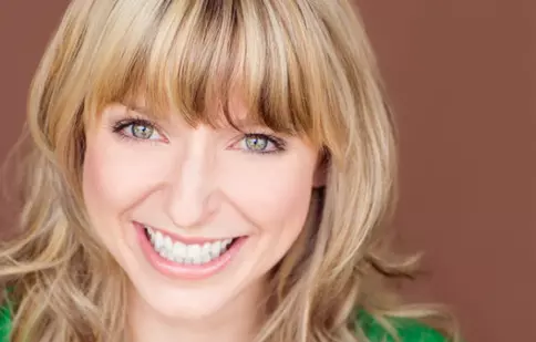 „Fetițele Powerpuff”, după 20 de ani. Interviu cu scenarista noii serii