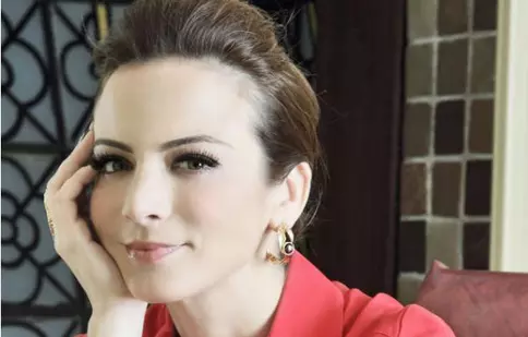 Silvia Navarro va juca într-o nouă telenovelă, „La Candidata”