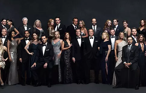 Şedinţă foto specială „Tânăr și neliniștit”, pentru episodul 11.000