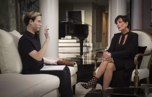 Sezonul 2 din „Hollywood Medium with Tyler Henry”, din 28 august, la E!