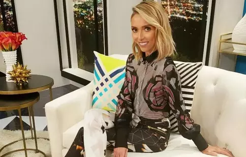 „Live From The Red Carpet: Primetime Emmy Awards”, duminică noapte, la E!