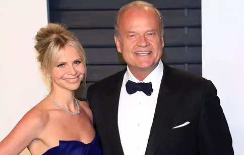 Kelsey Grammer va deveni tată a şaptea oară, la 61 de ani!
