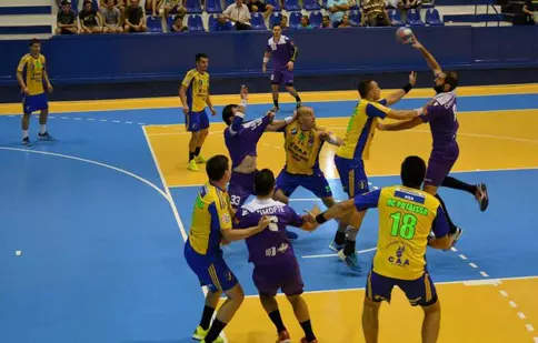 TVR transmite, în weekend, meciuri de handbal masculin şi feminin din Liga Naţională