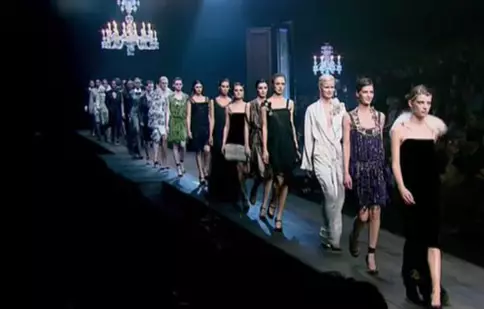 Săptămâna modei de la Paris se vede la TV5MONDE