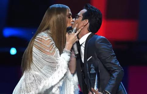 Cum au arătat vedetele la Premiile Grammy Latino