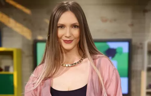 Adela Popescu, despre problemele unui părinte tânăr, sâmbătă, la „Ce se întâmplă, doctore?”