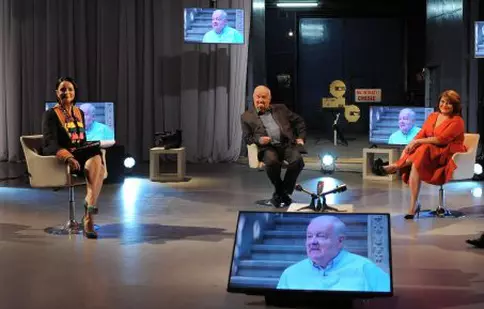 Andreea Marin, gazda ediției de astăzi a emisiunii „Generaţiile TVR”