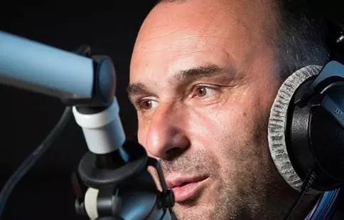 Marius Tucă a împlinit un an de când realizează matinalul de la Smart FM