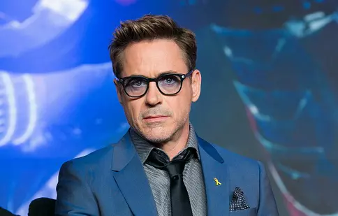 Robert Downey Jr. debutează ca regizor, cu serialul „Singularity”