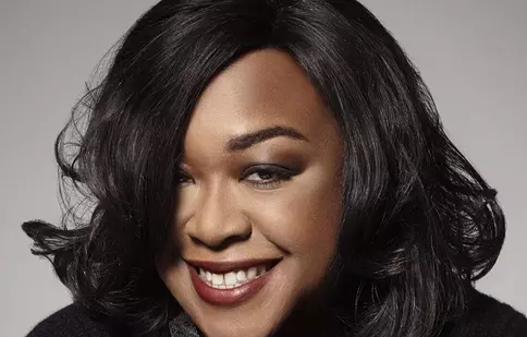 Ce trebuie să ştiţi despre Shonda Rhimes, mama serialelor „Anatomia lui Grey” şi „Scandal”