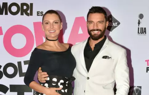 FOTO. Marjorie de Sousa și Julian Gil au devenit părinți