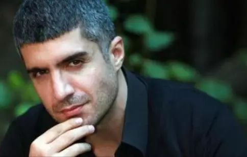 Ozcan Deniz filmează pentru un serial nou, „Istanbullu Gelin”