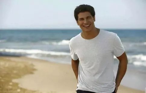 Şi Çağatay Ulusoy, din serialul „Yaman”, a ajuns la spital. Aflaţi de ce!