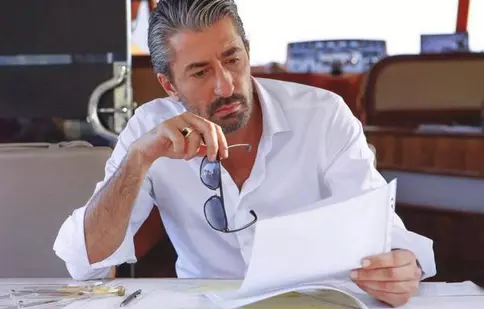 INTERVIU EXCLUSIV. Erkan Petekkaya a răspuns întrebărilor revistei „TV Satelit”: „Rolul preferat este cel pe care îl joc în prezent”