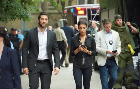 AXN va difuza două seriale noi: „Negociatorii” și „Spionul cibernetic” încep diseară