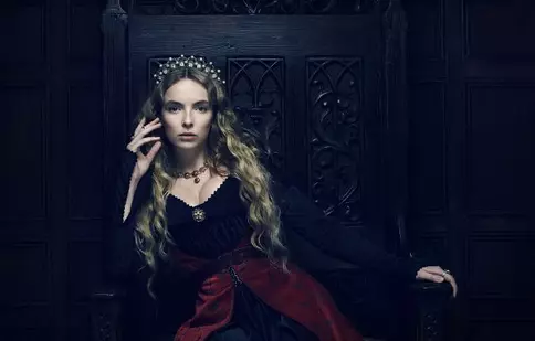 Serialul „Prințesa albă” vrea să fie varianta feminină a „Urzelii tronurilor”