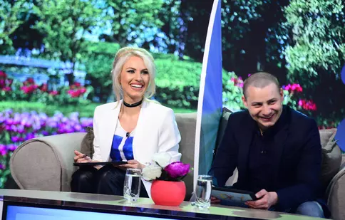 Sâmbătă, la „2k1”, Amna povestește cum a fost cerută în căsătorie