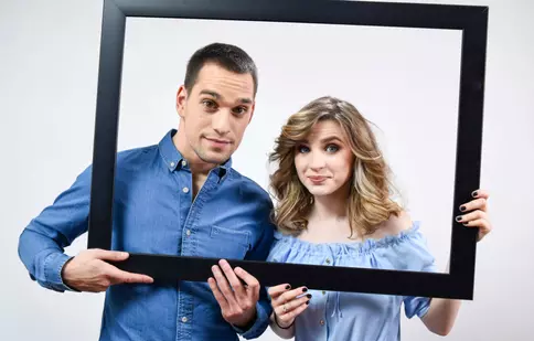 Criss și Vlad au sărbătorit cinci ani de relație: ce cadouri și-au făcut