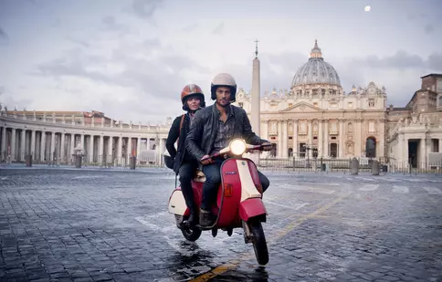 DIVA va difuza, de azi, serialul britanic „Pe urmele misterelor”. În distribuție, Jane Seymour