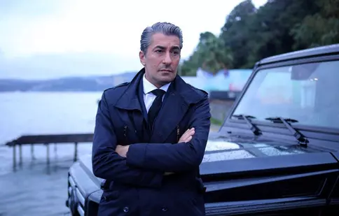 Modificare în grila Kanal D. Serialul „Furtună pe Bosfor”, difuzat aproape de miezul nopții. Ce se întâmplă cu „Dragoste infinită”