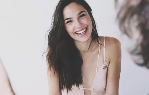 Gal Gadot, protagonista din “Wonder Woman”, a născut a doua oară