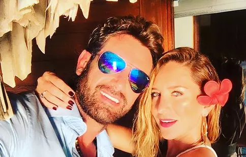 Telenoveliștii Geraldine Bazan şi Gabriel Soto se relaxează în Bora Bora
