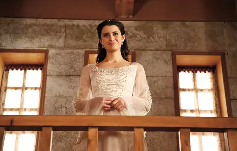 Serialul „Kösem” se termină azi. Citeşte aici, integral, interviul exclusiv cu Beren Saat!