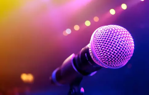 Antena 1 va avea în grilă un nou show. La „ZaZa Sing” se va face karaoke