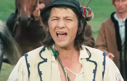 Din această sâmbătă, Antena Stars difuzează unele dintre cele mai frumoase comedii românești