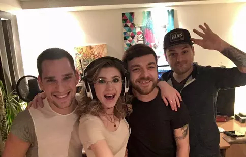 iSerialul “Când mama nu-i acasă” are premiera la Happy Channel pe 13 martie